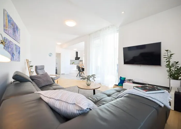 Villa Karma 52