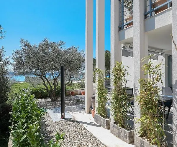 Karma 52 Вилла *