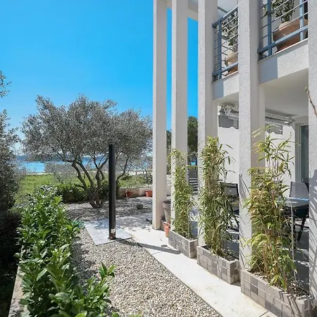 Karma 52 Villa *